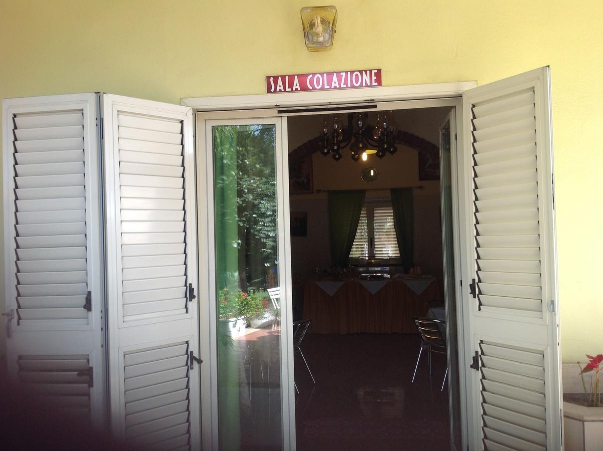 Hotel La Villa Misterbianco Exteriör bild